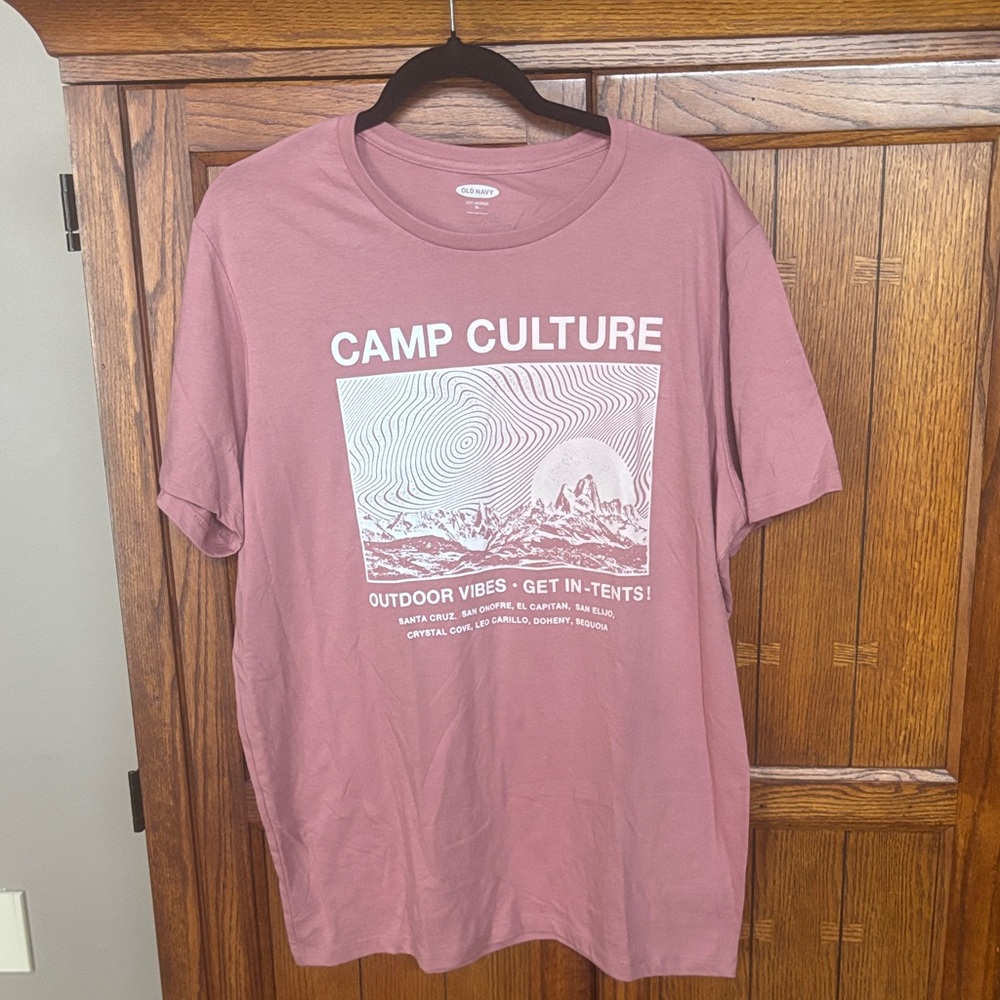Men’s Old Navy Camp Culture Tee - Mauve